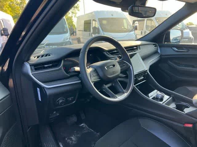 jeep grand cherokee 2023 1C4RJHAG1PC643819 image jeep grand cherokee 2023 1C4RJHAG1PC643819 image